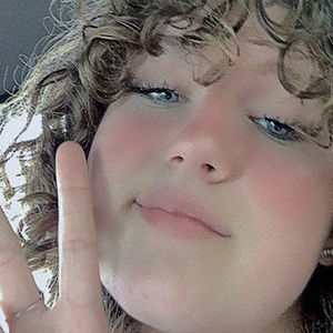 Meet your Posher, Chyler